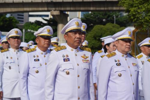 กรมการพัฒนาชุมชน ร่วมพิธีวางพวงมาลาถวายราชสักการะพระบรมราชานุสรณ์พระบาทสมเด็จพระมงกุฎเกล้าเจ้าอยู่หัว เนื่องในวันสมเด็จพระมหาธีรราชเจ้า