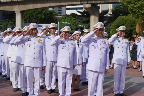กรมการพัฒนาชุมชน ร่วมพิธีวางพวงมาลาถวายราชสักการะพระบรมราชานุสรณ์พระบาทสมเด็จพระมงกุฎเกล้าเจ้าอยู่หัว เนื่องในวันสมเด็จพระมหาธีรราชเจ้า
