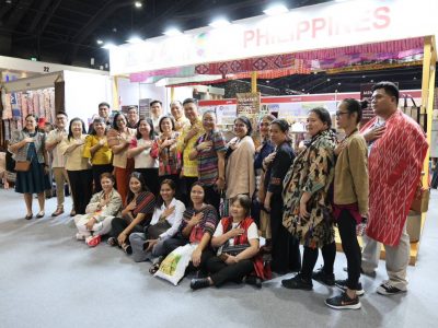 เอกอัครราชทูตสาธารณรัฐฟิลิปปินส์ เยี่ยมชมงาน “OTOP City 2024 Happy Market มอบความสุข ด้วยของขวัญล้ำค่า จากภูมิปัญญาไทย” ตั้งแต่วันนี้ ถึงวันที่ 22 ธันวาคม ณ อิมแพค เมืองทองธานี